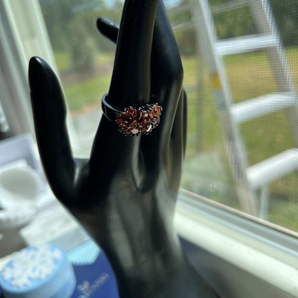 Silver Plated Ruby Red Hematite Finish Size 8 Ring - image 3